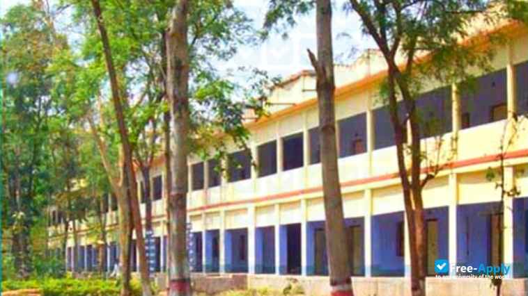 Saldiha College photo #3