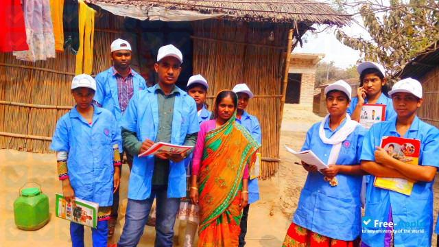 Foto de la Muragachha Government College #7