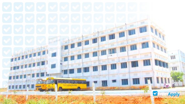 Foto de la Krishnaveni Engineering College Womens College #5