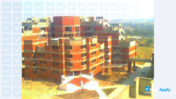 I P College Campus 2 photo #7