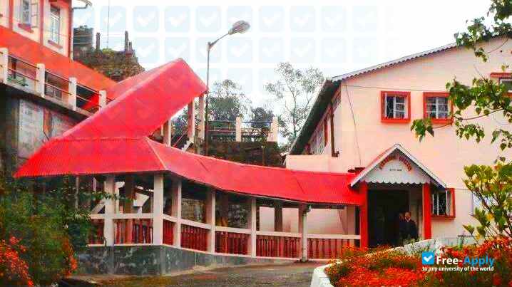 Foto de la Kurseong College #5