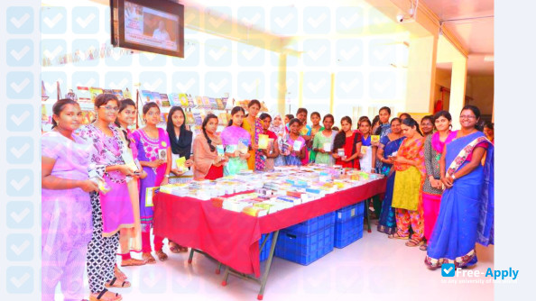 Sri Ramakrishna College of Arts and Science for Women photo #8