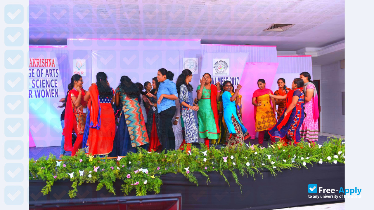 Sri Ramakrishna College of Arts and Science for Women photo #12