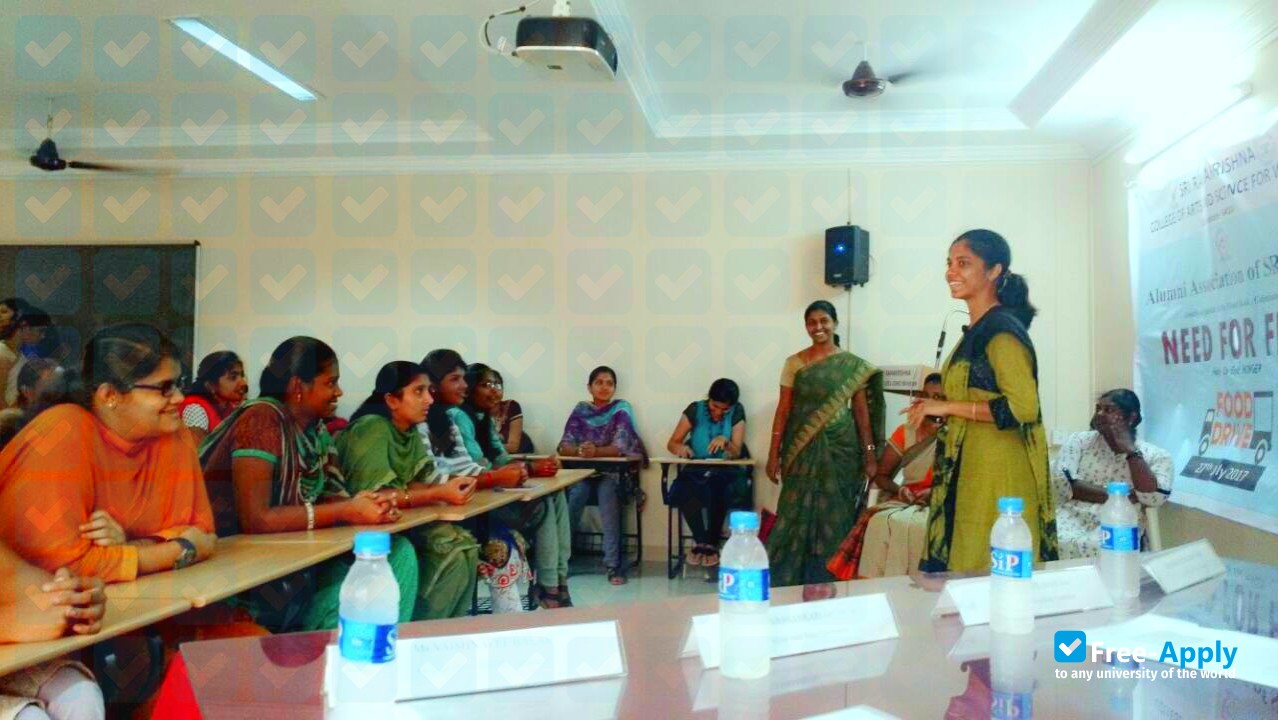 Sri Ramakrishna College of Arts and Science for Women photo #2
