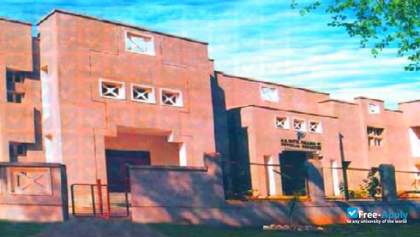 Foto de la C. V. M. Institute of Human Resource Development #2