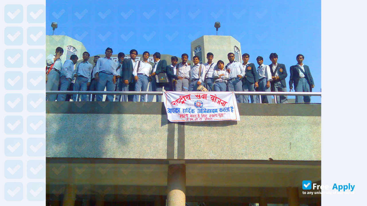 Photo de l’Jai Narain College of Technology Bhopal #4