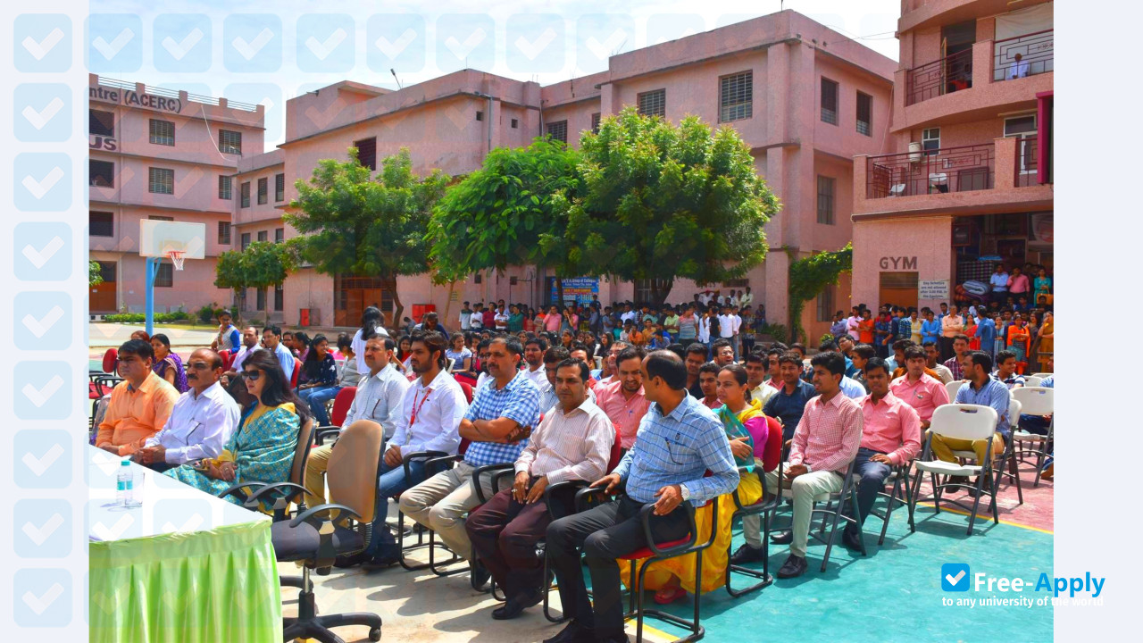 Photo de l’Arya College of Engineering and Research Center #8