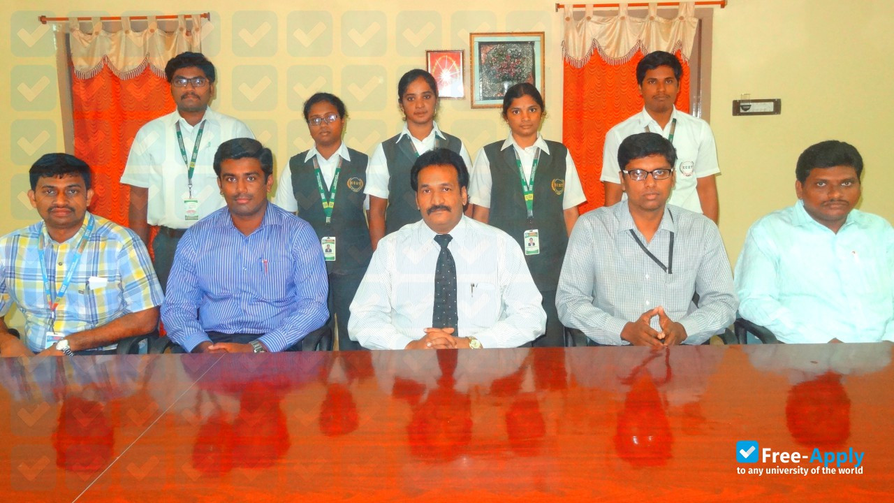 Photo de l’Eluru College of Enginering #5