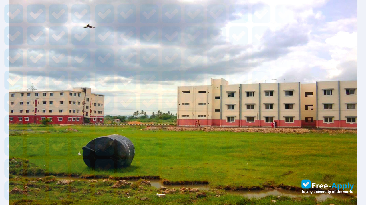Priyadarshini Dental College and Hospital photo