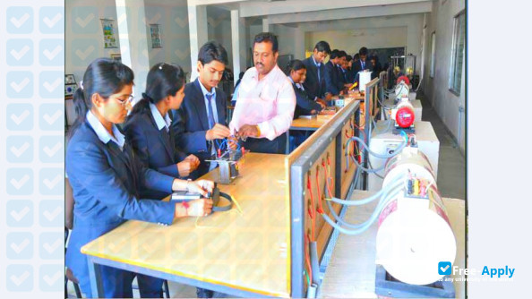 Guru Nanak Institute of Engineering & Technology photo #3