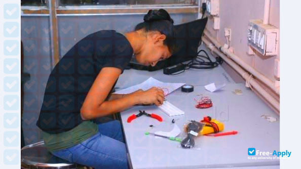Photo de l’A V Parekh Technical Institute #9