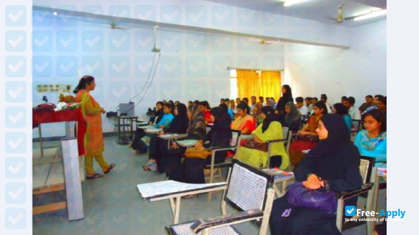 Photo de l’Amjad Ali Khan College of Business Administration #7