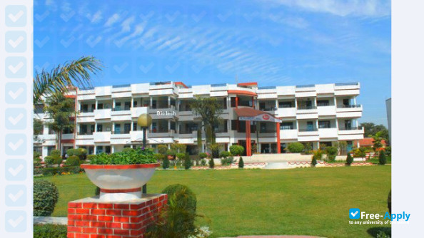 Foto de la Khandelwal College of Management & Technology #4