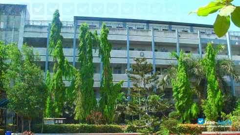 Фотография A K I 's Poona College