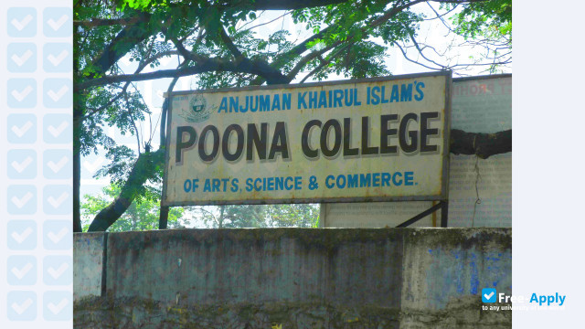 Photo de l’A K I 's Poona College #2