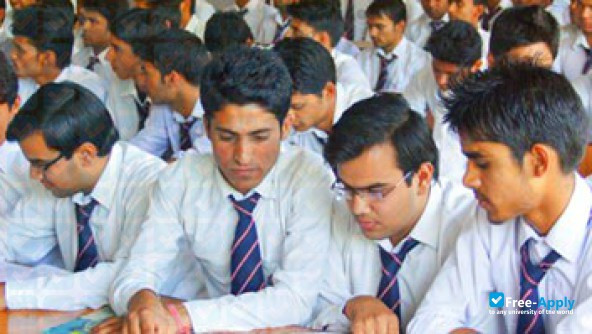 Foto de la Shri Dev Bhumi Instituteof Education Science & Technology Dehradun #8