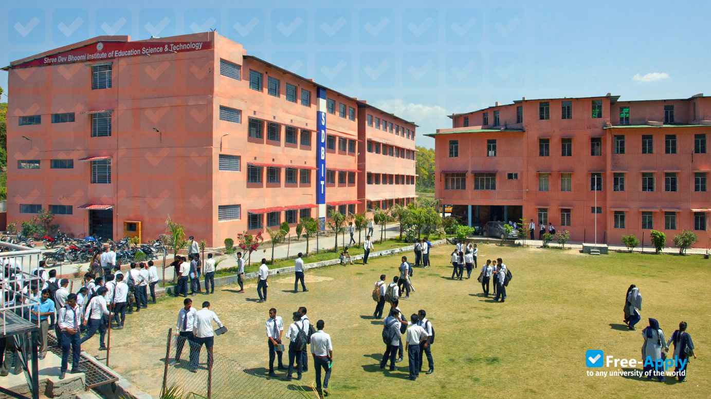 Foto de la Shri Dev Bhumi Instituteof Education Science & Technology Dehradun