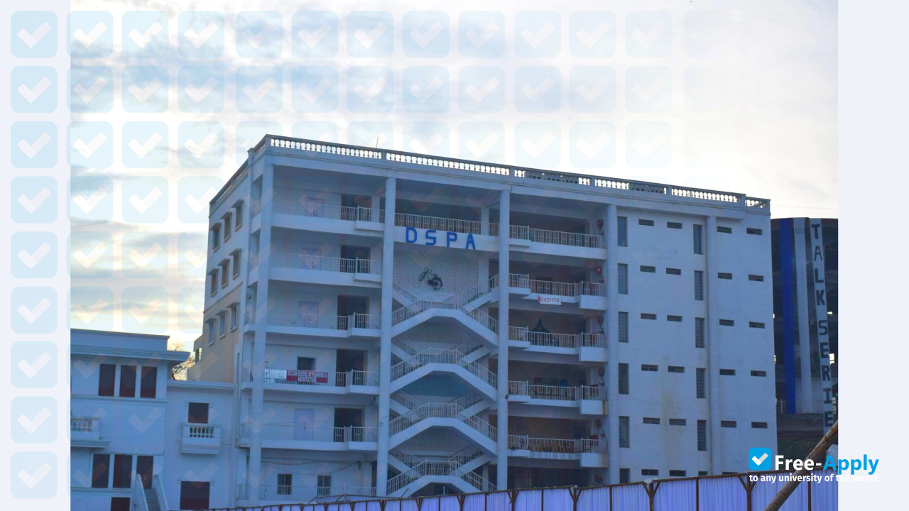 Deccan School of Planning and Architecture photo #7