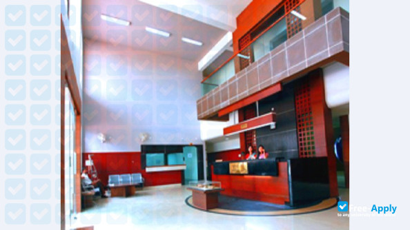 Surendra Institute of Engineering & Management фотография №3