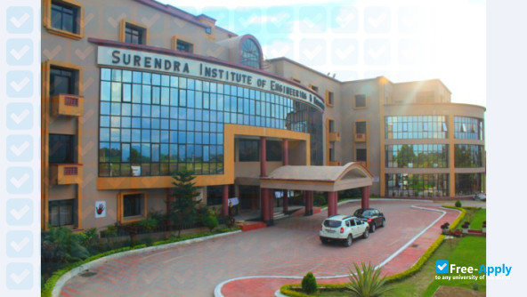Foto de la Surendra Institute of Engineering & Management #1