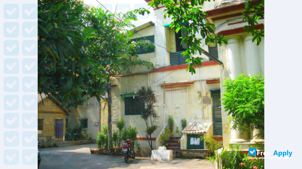 Foto de la Acharya Girish Chandra Bose College #2