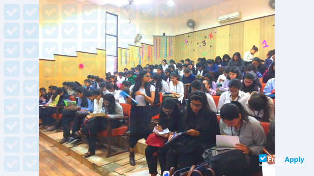Foto de la Lakshmibai College #6
