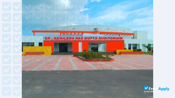 Babu Banarasi Das Engineering College photo #5