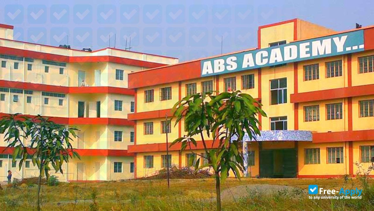 Photo de l’ABS Academy of Science, Technology and Management #5