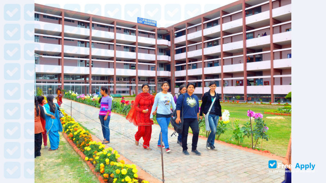 Photo de l’Dev Samaj College of Education #4
