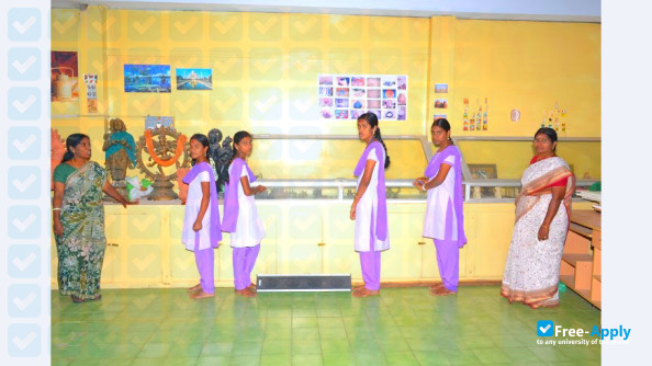 Dharumapurm Gnanambikai Govt Arts College for Women фотография №10