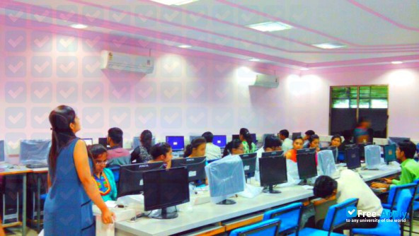 Saurashtra University Department of Computer Science photo #2