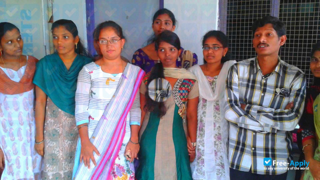 Nava Chaitanya Degree and PG College фотография №1