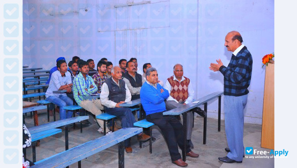 Photo de l’Mukand Lal National College #10