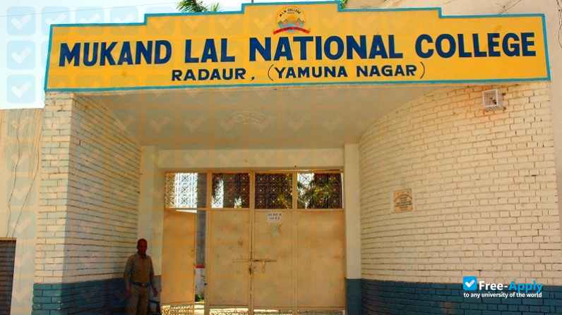Photo de l’Mukand Lal National College #4