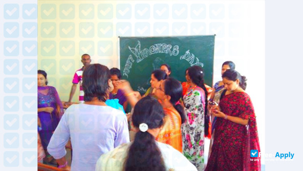 Vivek Vardhini School of Business Management photo #1