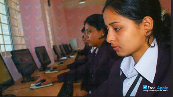 Foto de la Aastha Institute of Management and Technology Distance Education #5