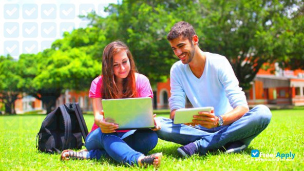 Photo de l’KENT Institute of Higher Education #3