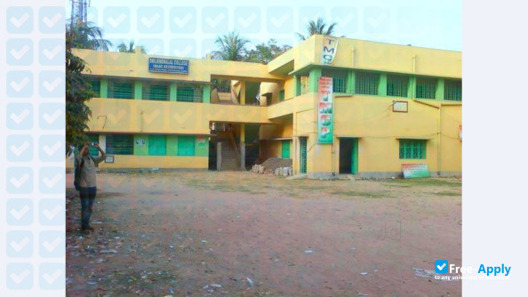 Dwijendralal College фотография №9