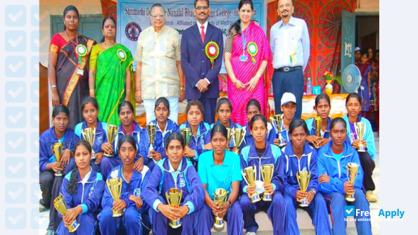 Foto de la Loganatha Narayanasamy Government Arts College Ponneri #4