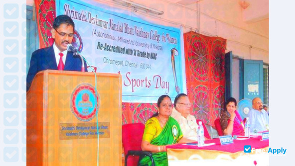Foto de la Loganatha Narayanasamy Government Arts College Ponneri #3