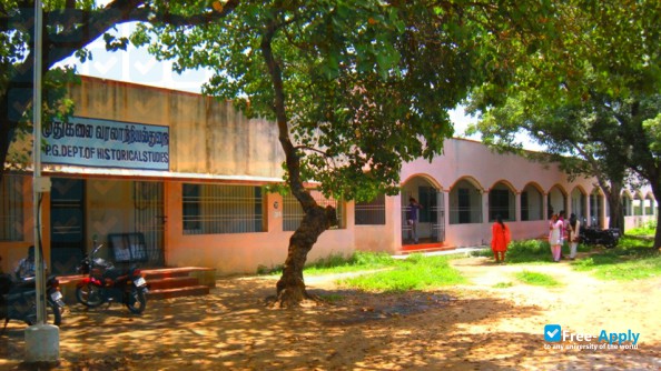 Foto de la Loganatha Narayanasamy Government Arts College Ponneri #2