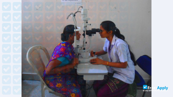 Photo de l’Indian Institute of Health Education and Research Beur #5