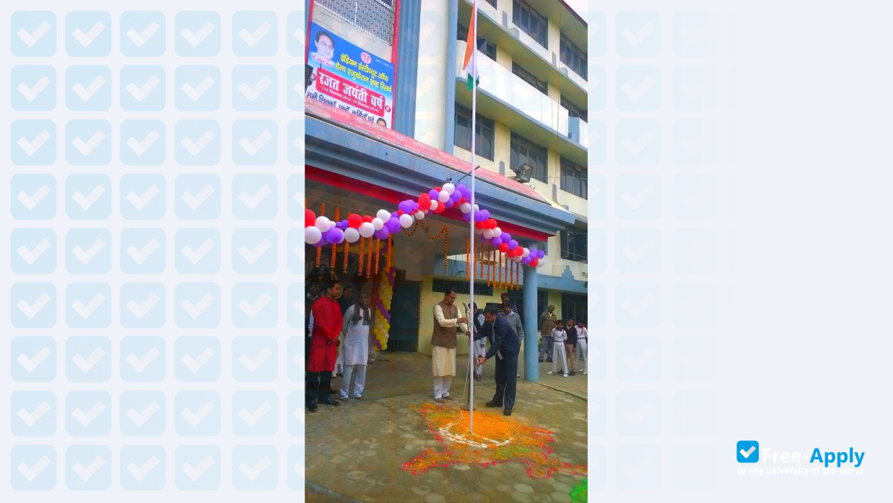 Photo de l’Indian Institute of Health Education and Research Beur #2