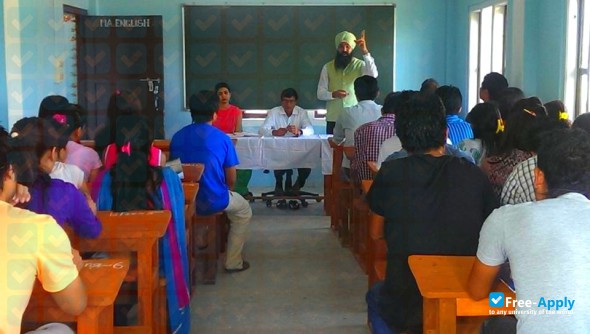 Shri M D Shah Mahila College of Arts and Commerce photo