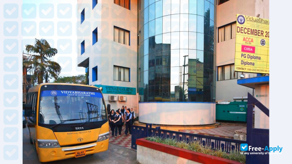 Vidya Bharathi Institute of Technology фотография №2