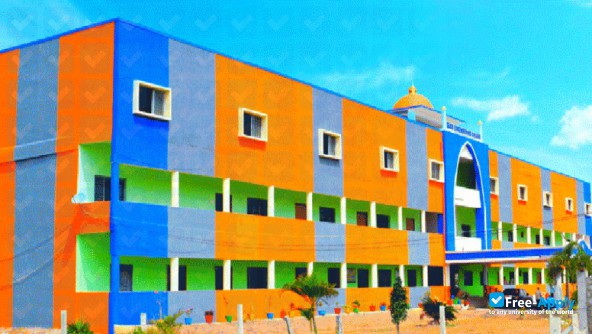 S K R Engineering College photo #4