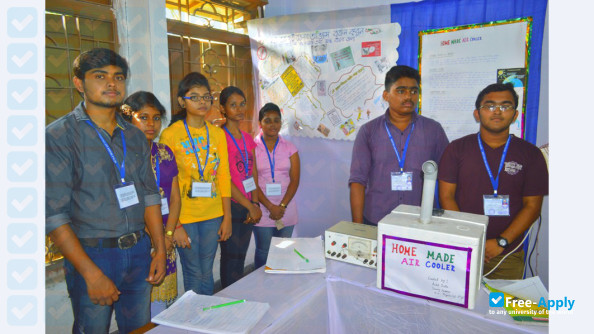 Netaji Nagar Day College photo #1