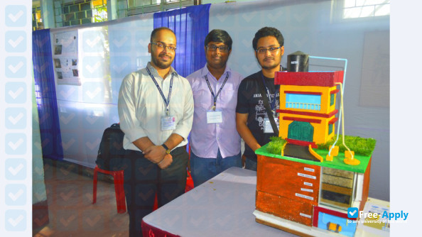 Netaji Nagar Day College photo #5