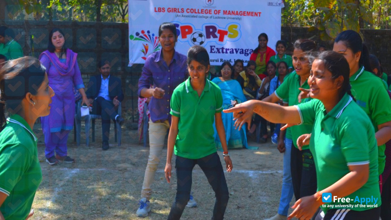 Lal Bahadur Shastri Girls College of Management photo #7