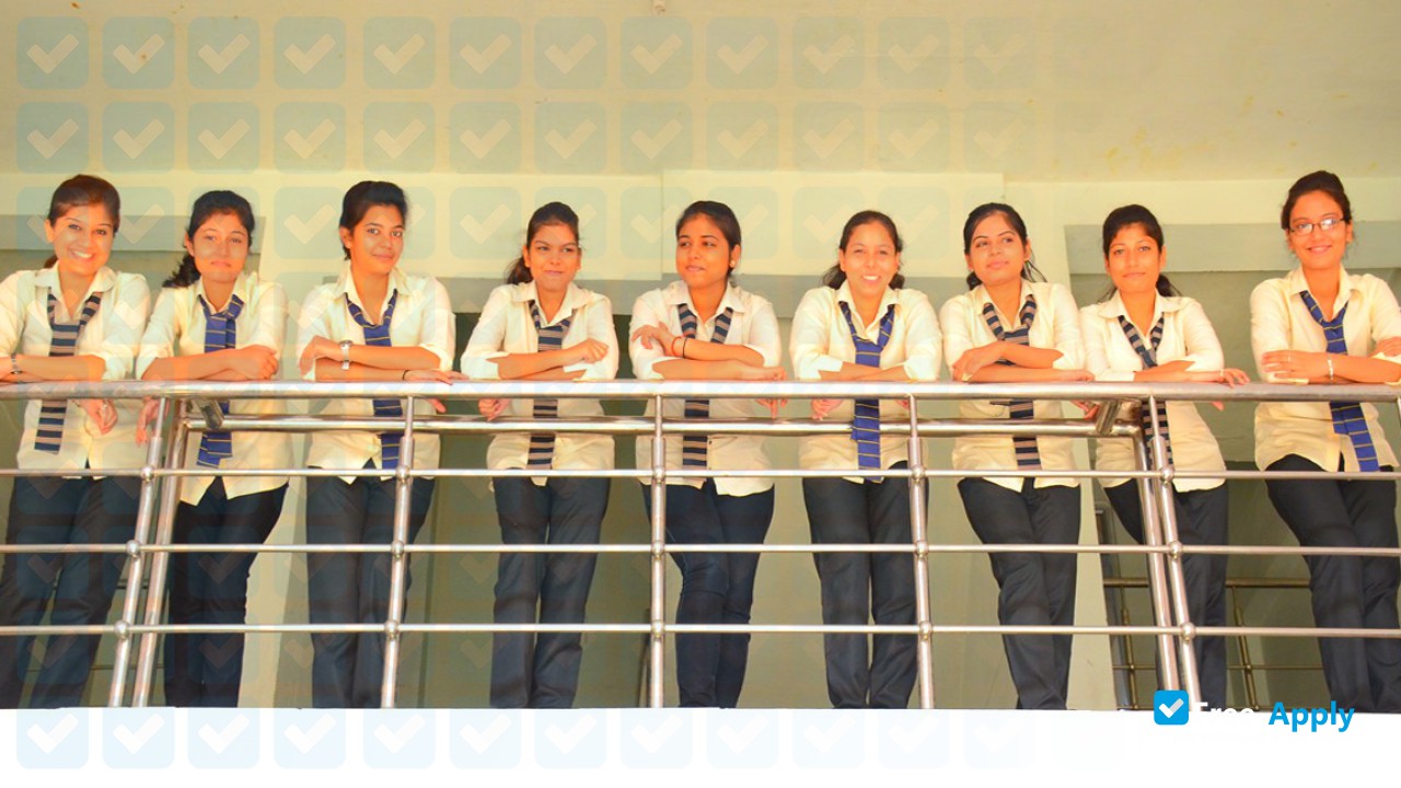 Lal Bahadur Shastri Girls College of Management photo #5